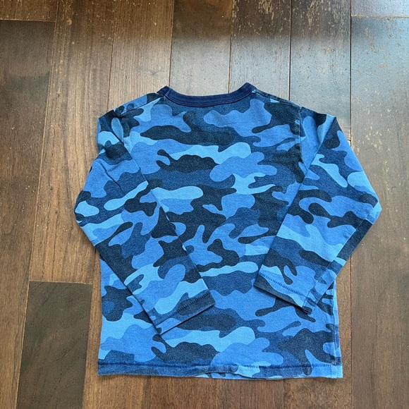 Gap Shirts - Picture 6 of 12